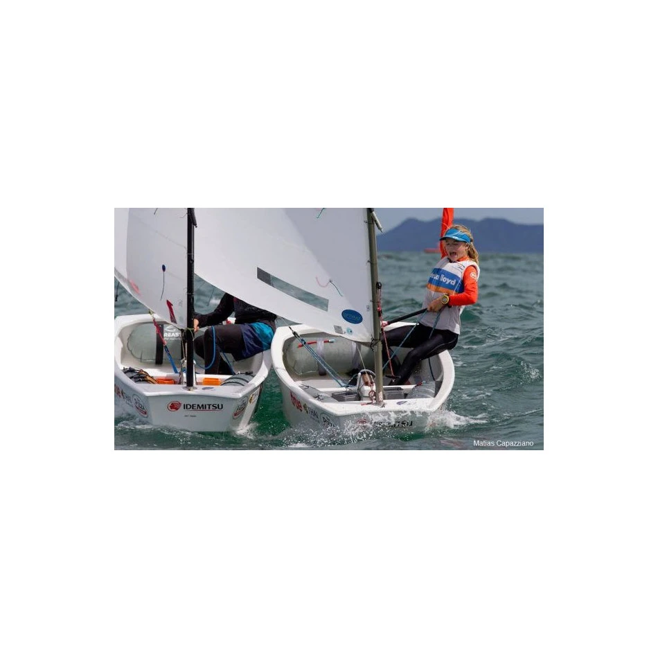 Voile Optimist Régate Optimax UNO 35-45KG 4 Voile Optimist Régate Optimax UNO 35-45KG – Image 4